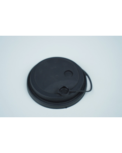 90 PP Black Injection Lid w/ Attached Stopper - 1000/Case